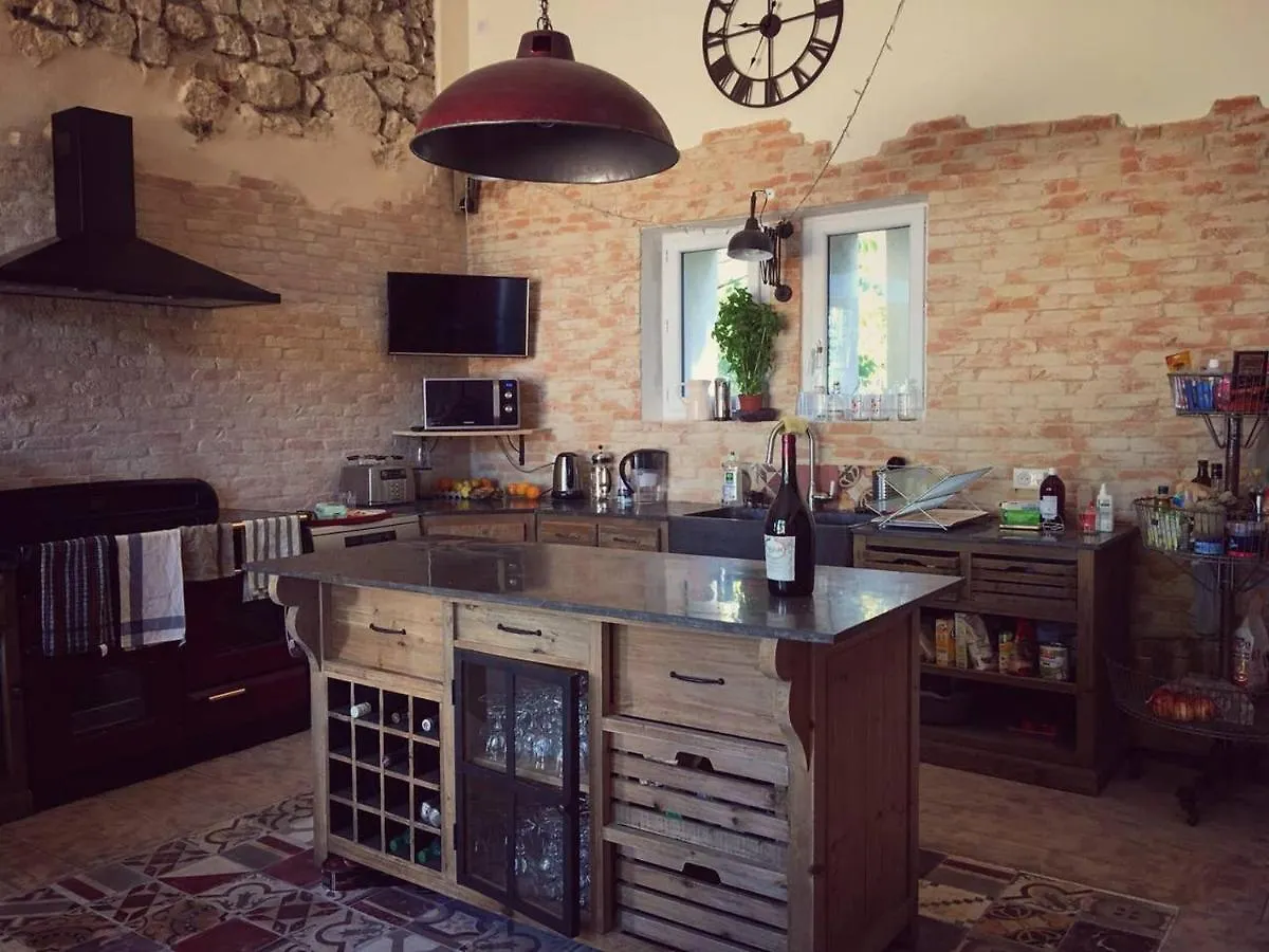 Mas De L Angeos Villa Velleron Holiday home